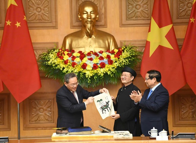 Thủ tướng Việt Nam, Trung Quốc cùng trải nghiệm in tranh Đông Hồ