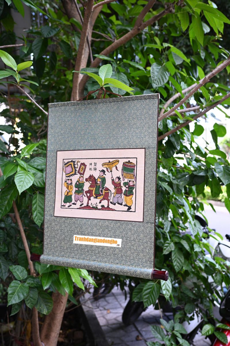 TRANH BỒI LỤA - VINH QUY BÁI TỔ